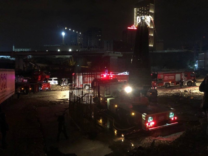 Ataşehir’de inşaat şantiyesinde korkutan yangın