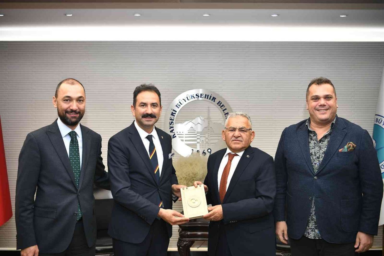 Başkan Büyükkılıç’a STK ziyaretleri