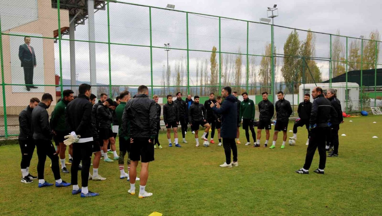 Sivas Belediyespor, İnegöl maçına hazırlanıyor