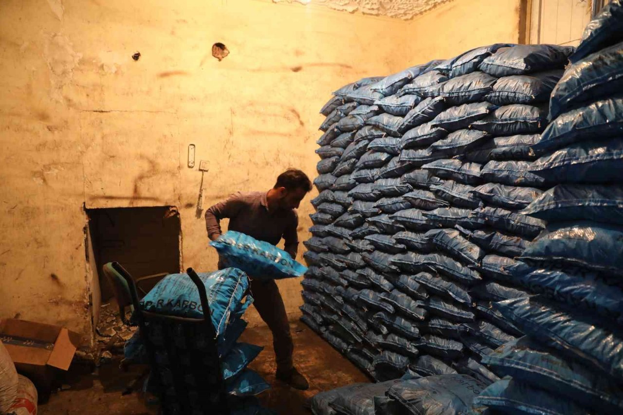 Büyükşehir kömür denetimlerini sıklaştırdı