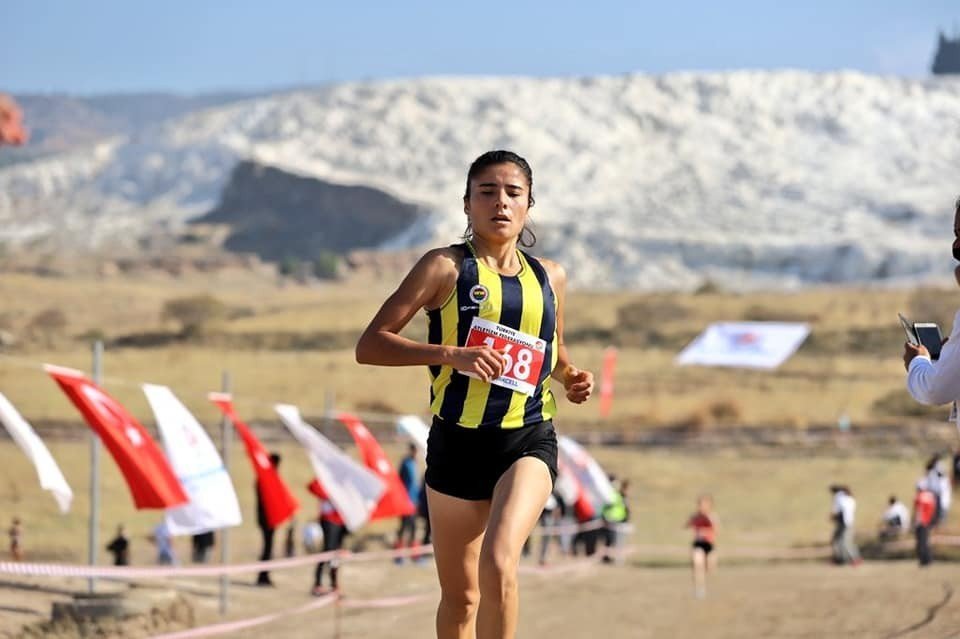 Kros heyecanı Pamukkale’de yaşandı