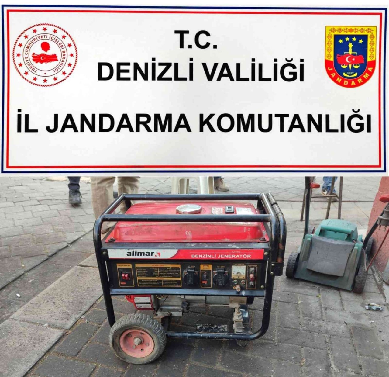 Çalıştıkları yerlerden hırsızlık yaptılar