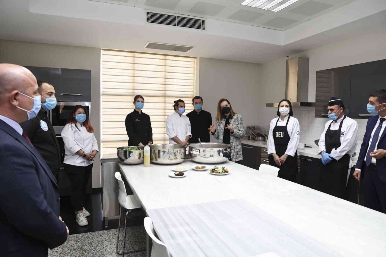 Dokuz Eylül’de glütensiz menü dönemi