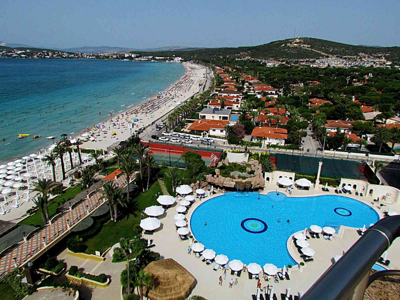 Dünyanın önde gelen turizm fuarında Çeşme tanıtıldı