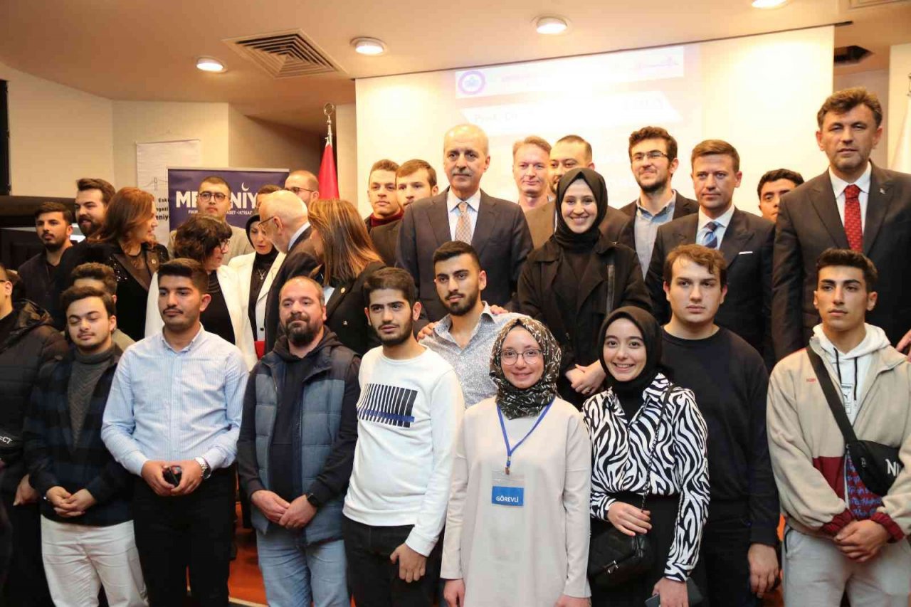 Numan Kurtulmuş’tan göçmen sorununa ilişkin açıklama
