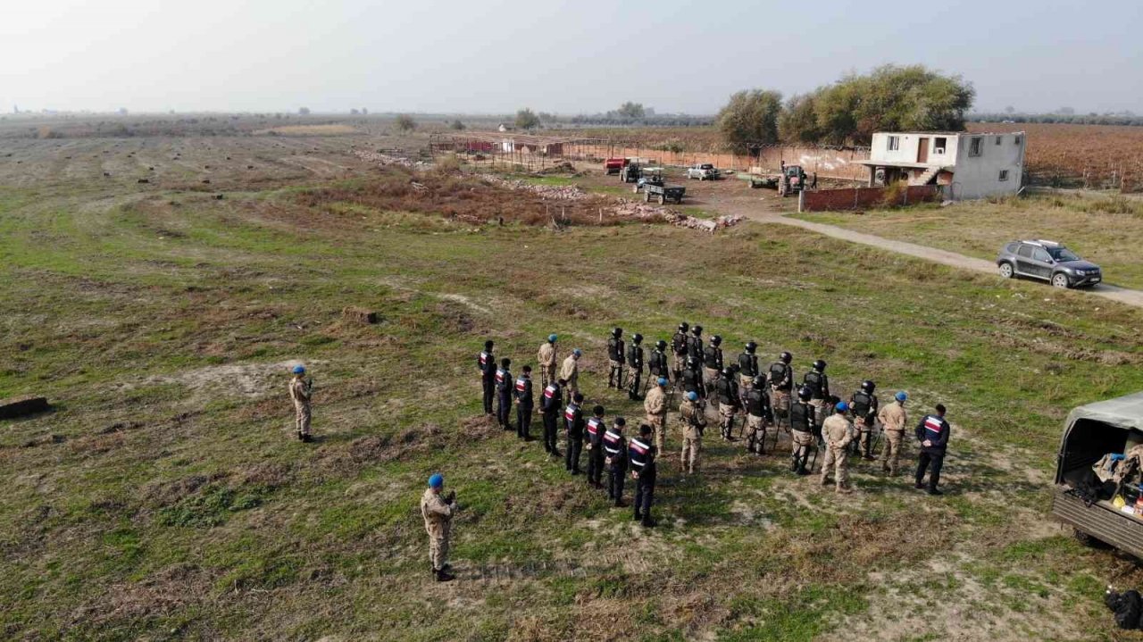 Tarım arazisine dönen göl havzasında denetimler sıkılaştırıldı