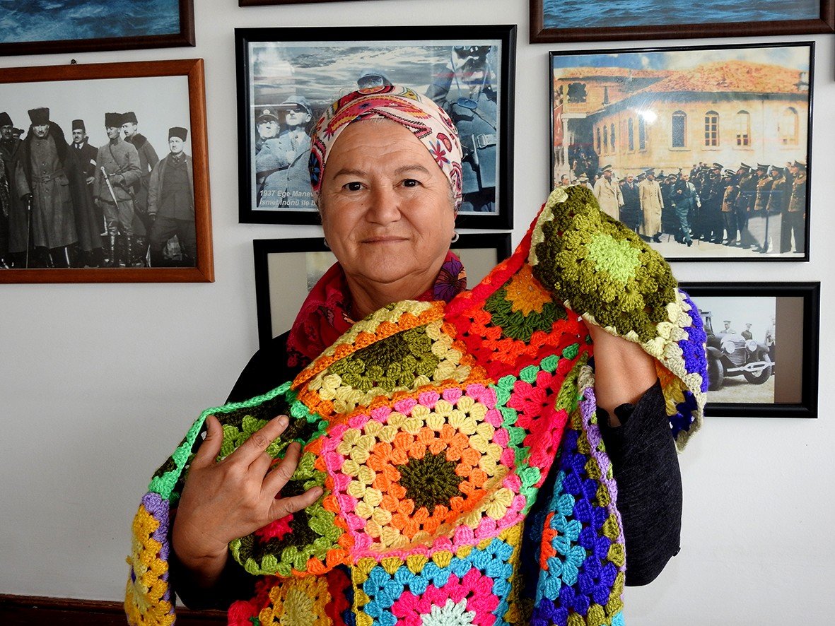 Çeşmeli kadınlar örgü günlerinde buluşuyor