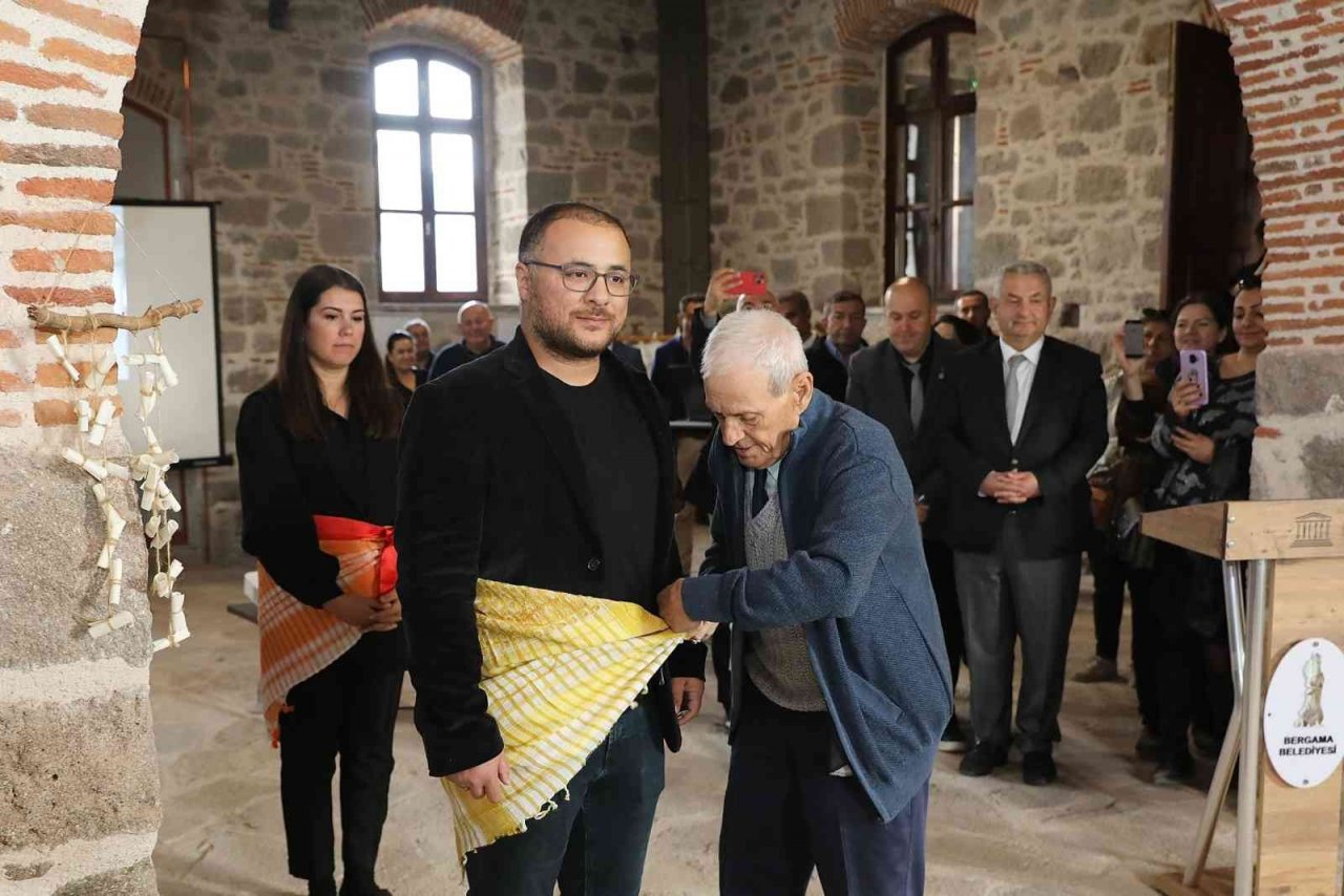 Peştemal kuşandılar, parşömen ustalığına yükseldiler