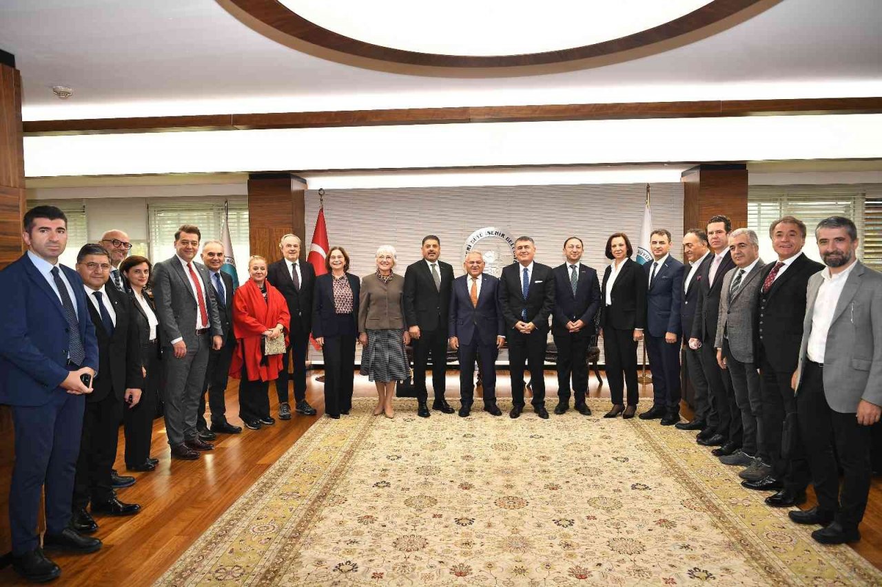 Başkan Büyükkılıç: “İhracatta 4 milyar doları Kayseri’mizin inşallah yakaladığını görüyoruz"