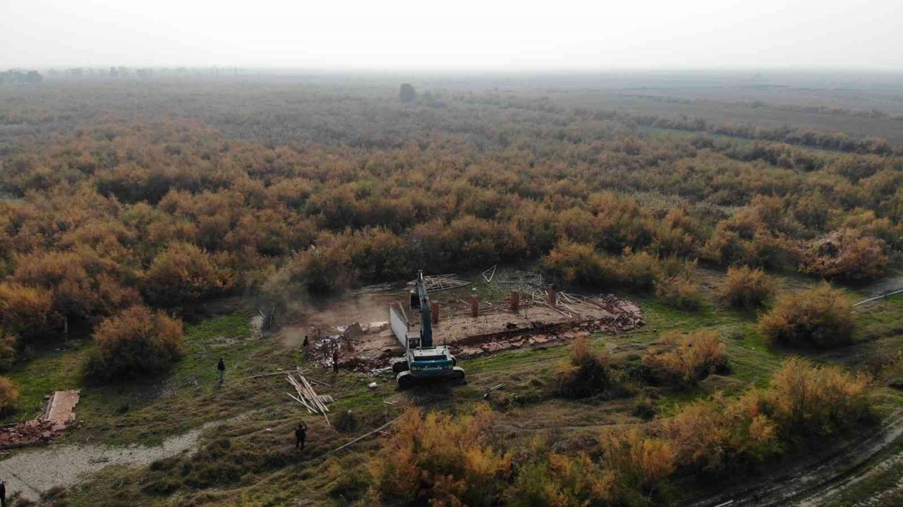Tarım arazisine dönen göl havzasında denetimler sıkılaştırıldı