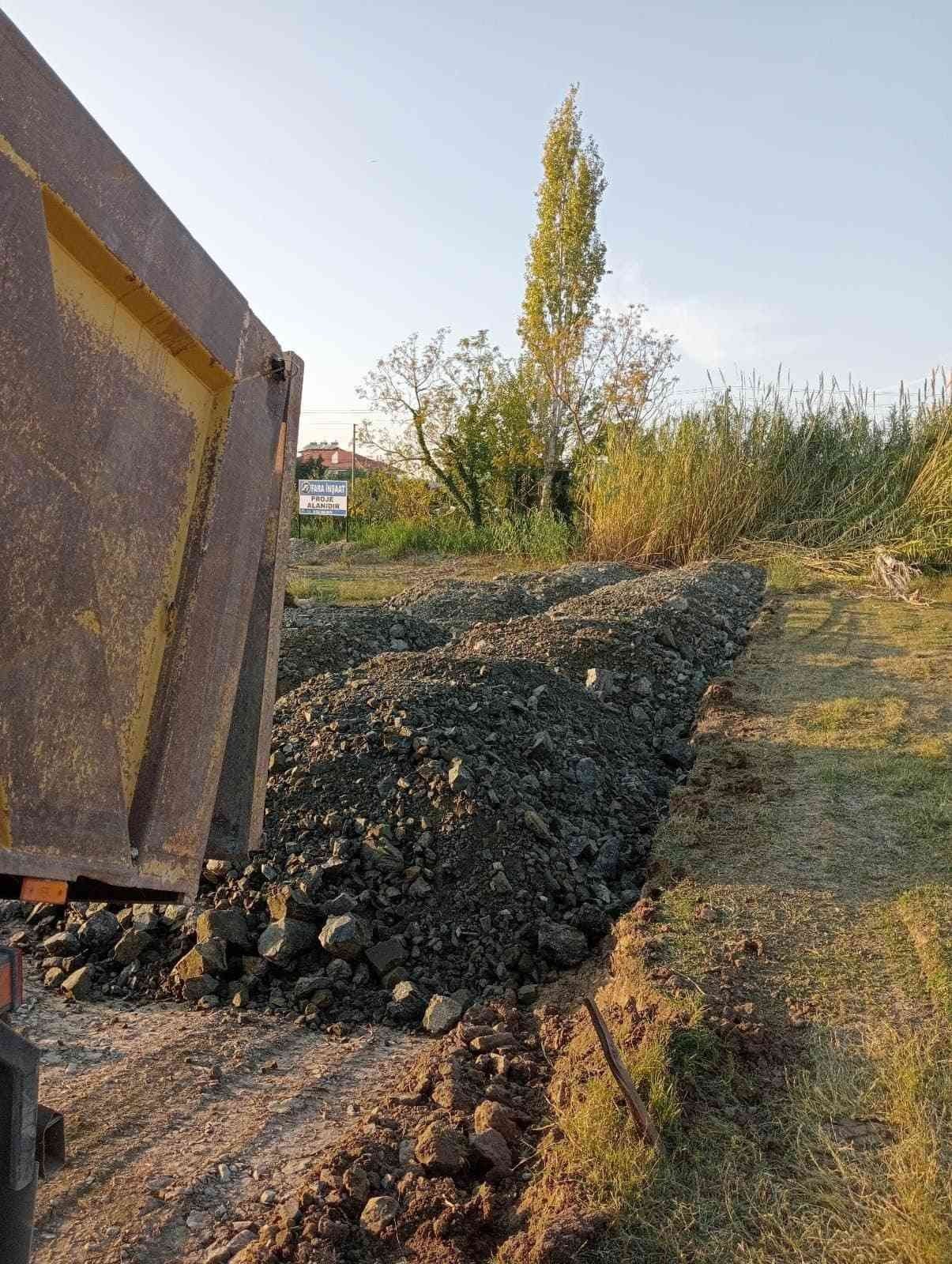 Ortaca Belediyesi yol yenileme çalışmalarını sürdürüyor