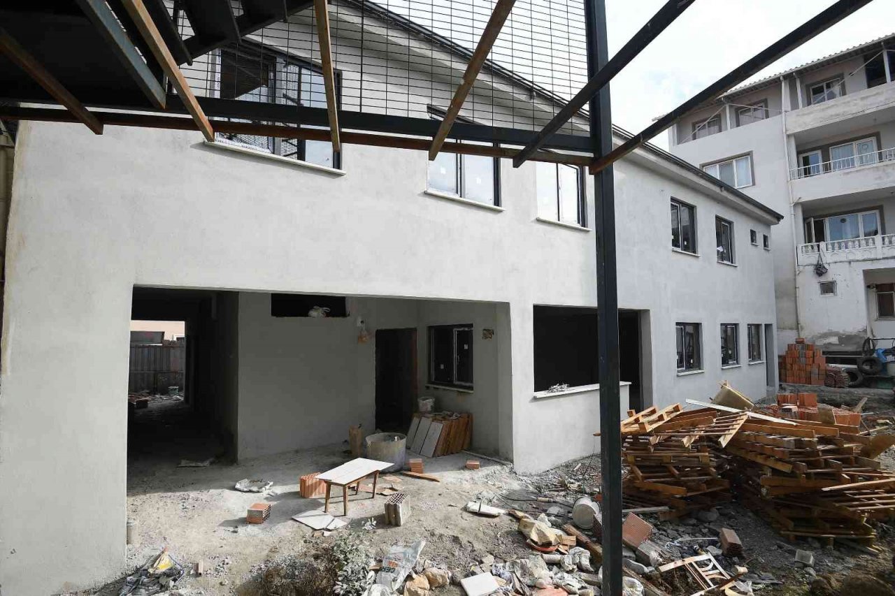 Adalet Cami’ne yeni hizmet binası