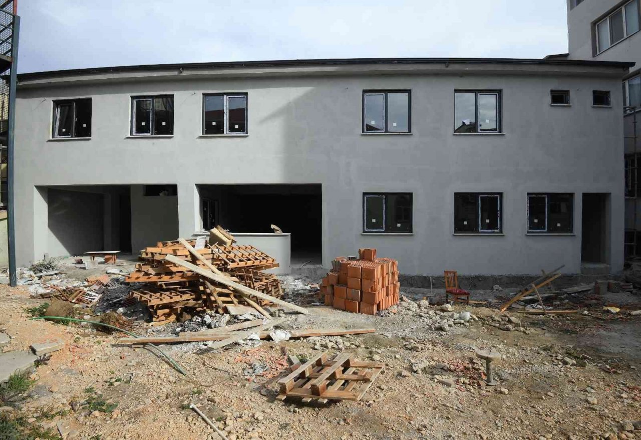 Adalet Cami’ne yeni hizmet binası