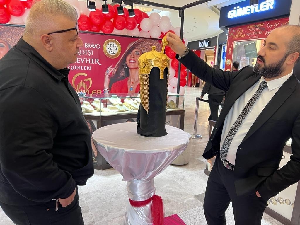Fiyatını duyan dokunmaya korkuyor, ağırlığı 3 kilo değeri 3 buçuk milyon lira