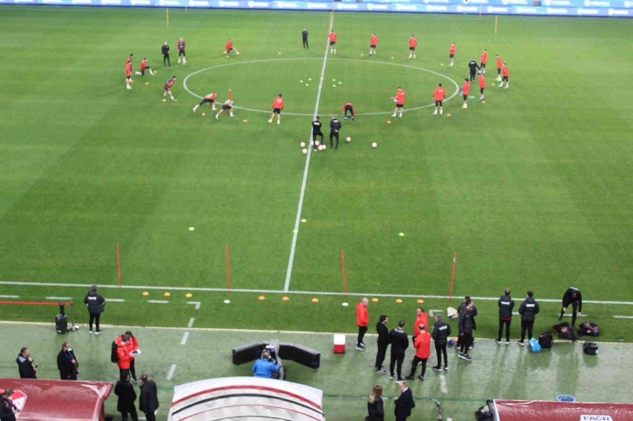 A Milli Takım, Çekya maçı hazırlıklarını tamamladı