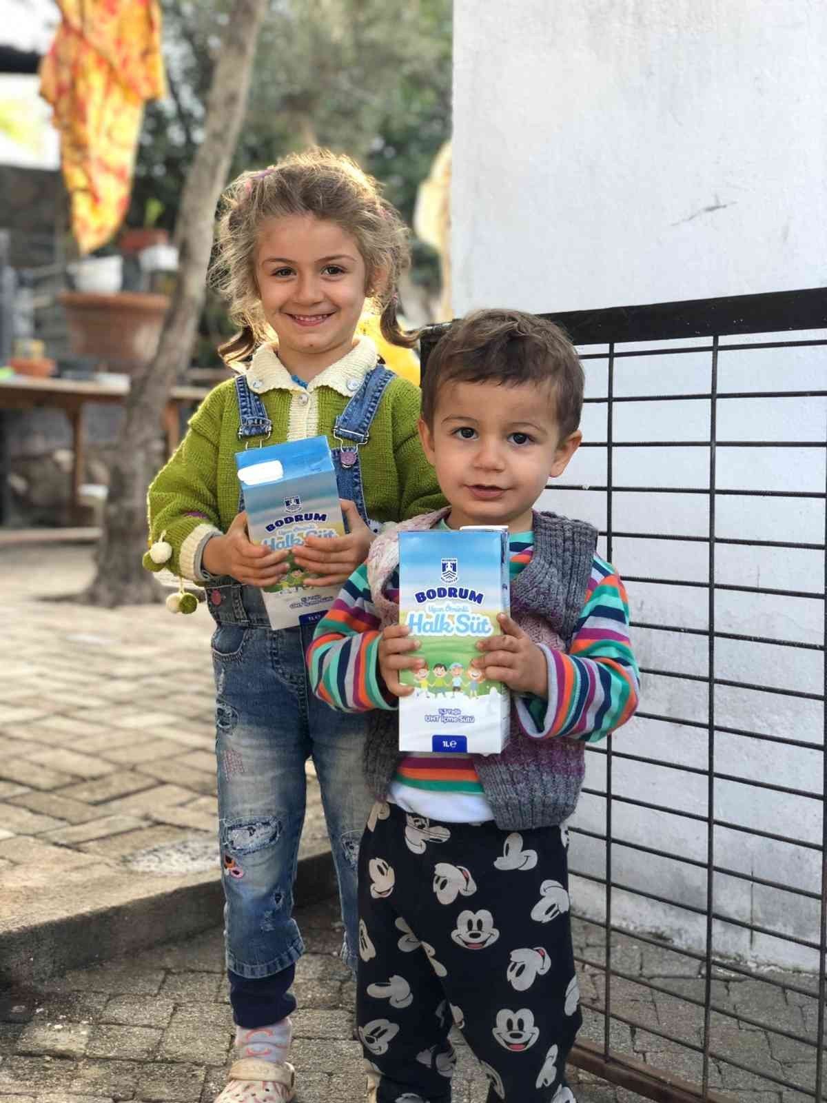 Bodrum Belediyesi ailelerin yanında yer almaya devam ediyor