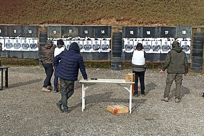 Ormancılara silah eğitimi