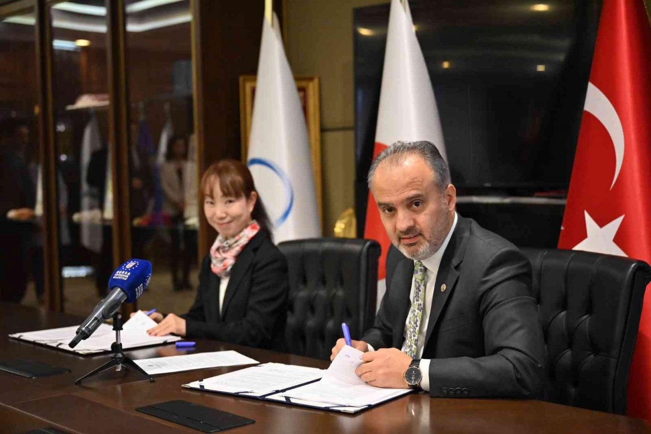 İmzalar ‘depreme dirençli’ Bursa için atıldı