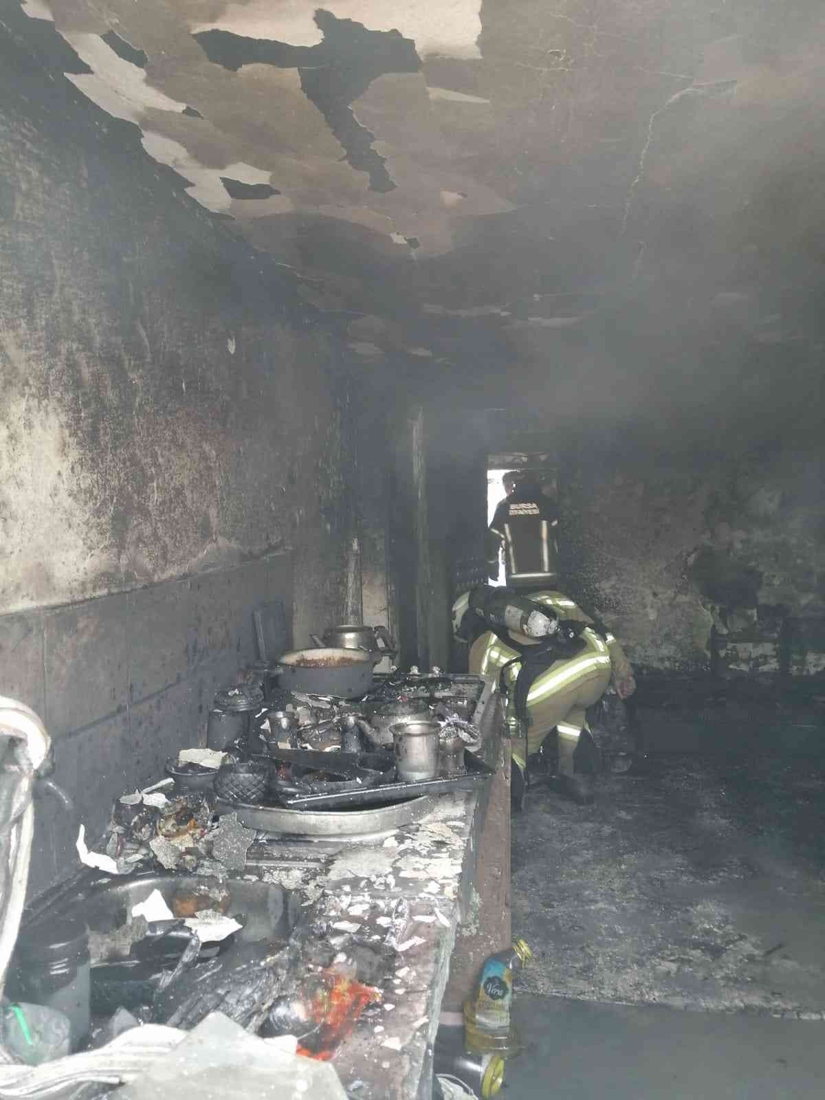 Karacabey’de korkutan yangın: 3 çocuk yaralandı