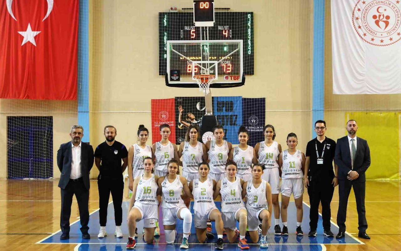 Ecogreen Merkezefendi’nin genç kızları ligde doludizgin ilerliyor