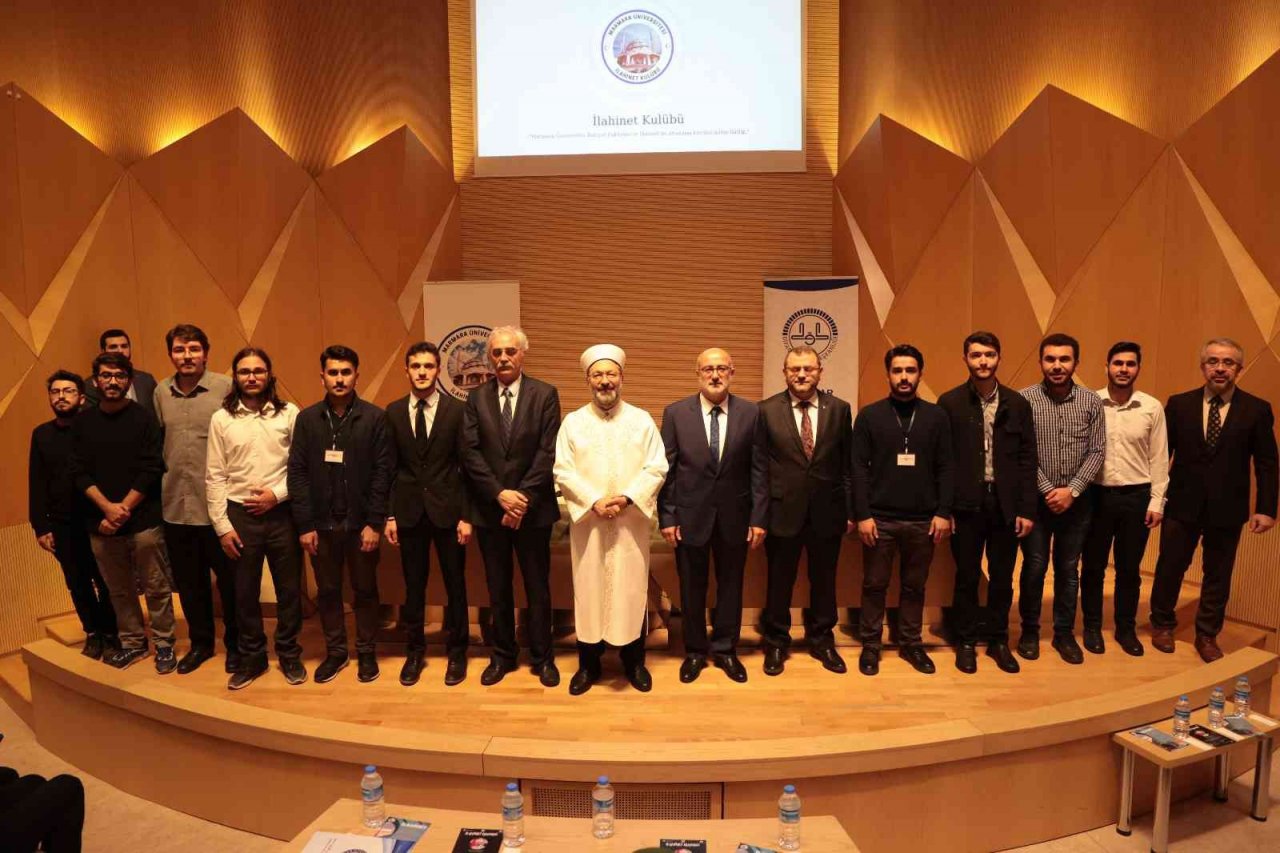 Diyanet İşleri Başkanı Erbaş: “Hurafelerle, aşırılıklarla toplumun zihni bozulmaya çalışılıyor"