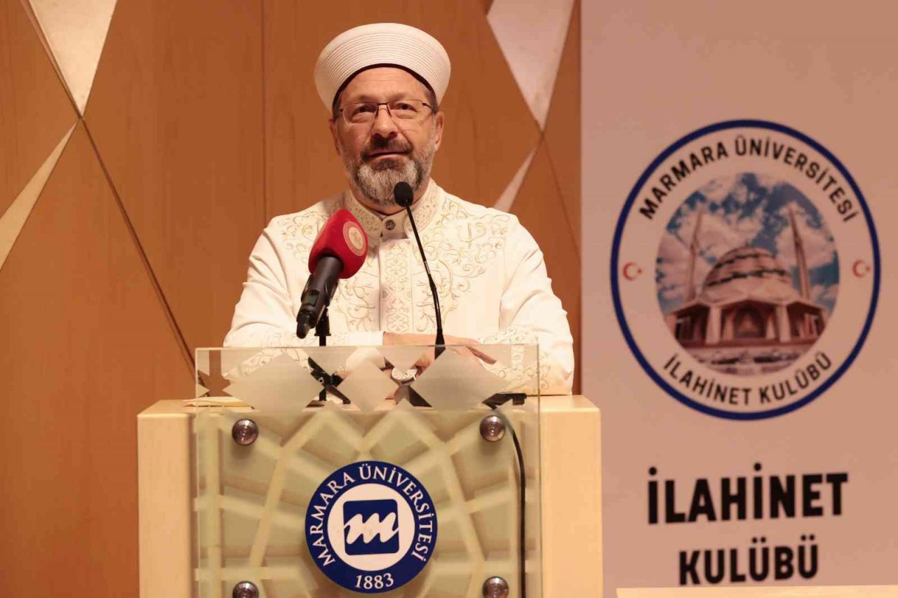 Diyanet İşleri Başkanı Erbaş: “Hurafelerle, aşırılıklarla toplumun zihni bozulmaya çalışılıyor"