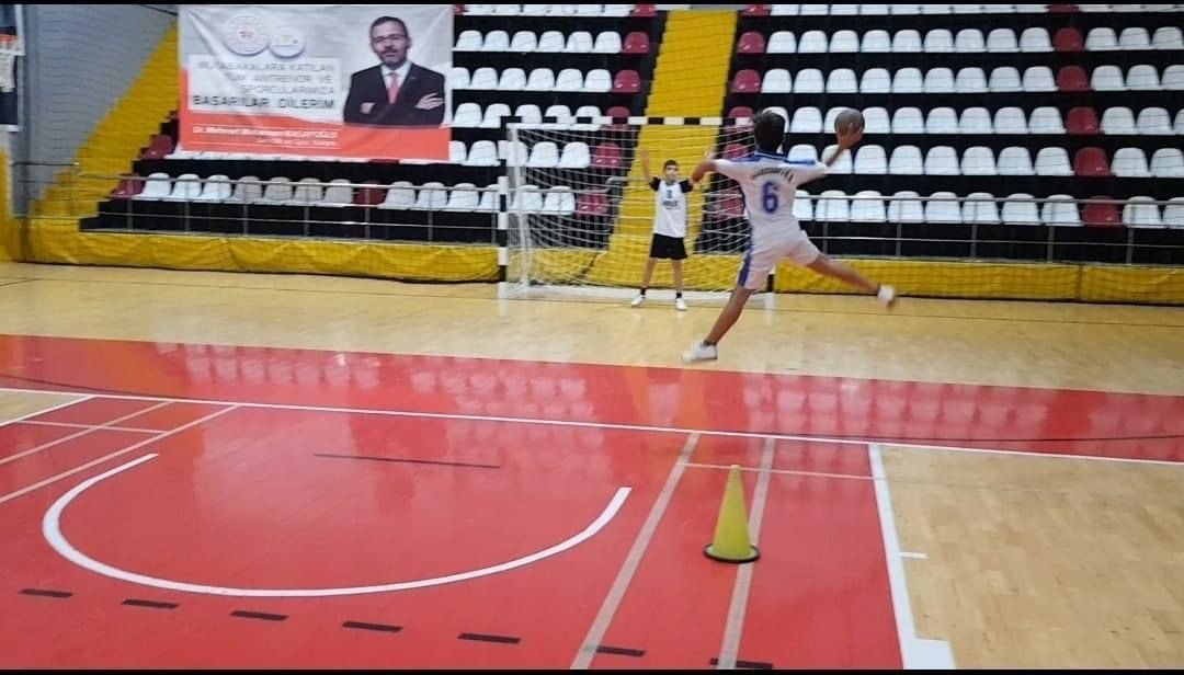 Elazığ GSB hentbol takımları çalışmalara başladı