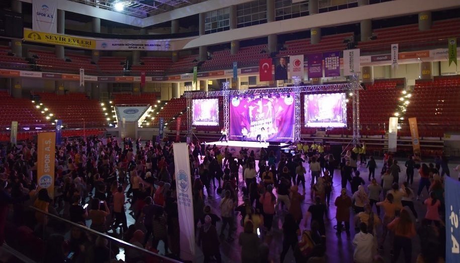 Büyükşehir Spor A.Ş.’den kadınlara özel renkli etkinlik