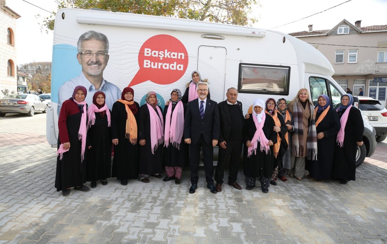 Meydan düzenlemesi ve köy kahvesi Maksempınar’a çok yakıştı