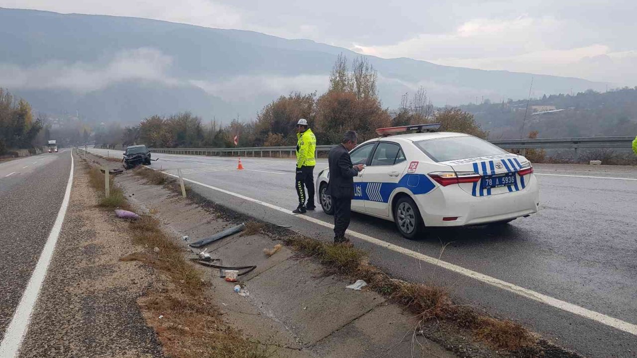 Hastaneye giderken kaza yaptılar