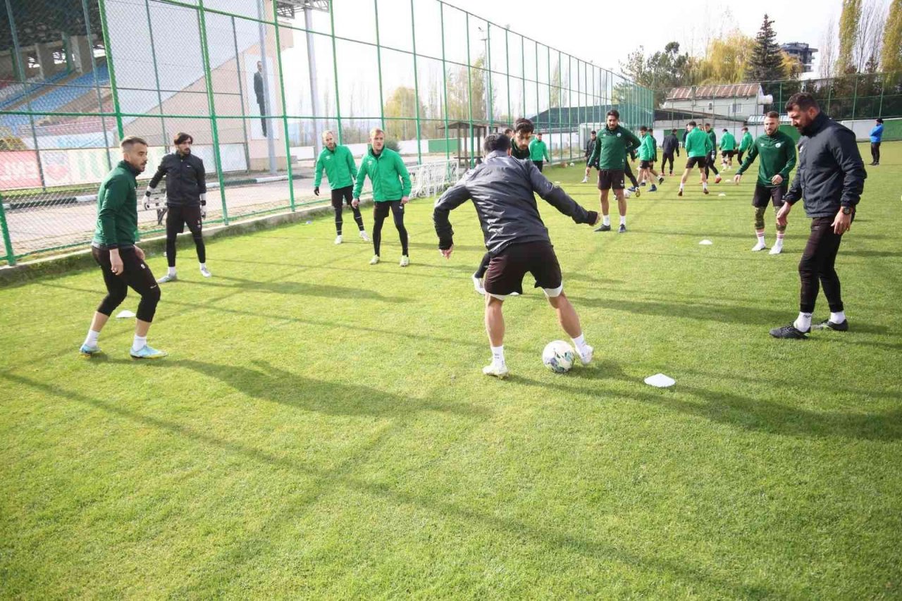 Sivas Belediyespor galibiyet için hazırlanıyor