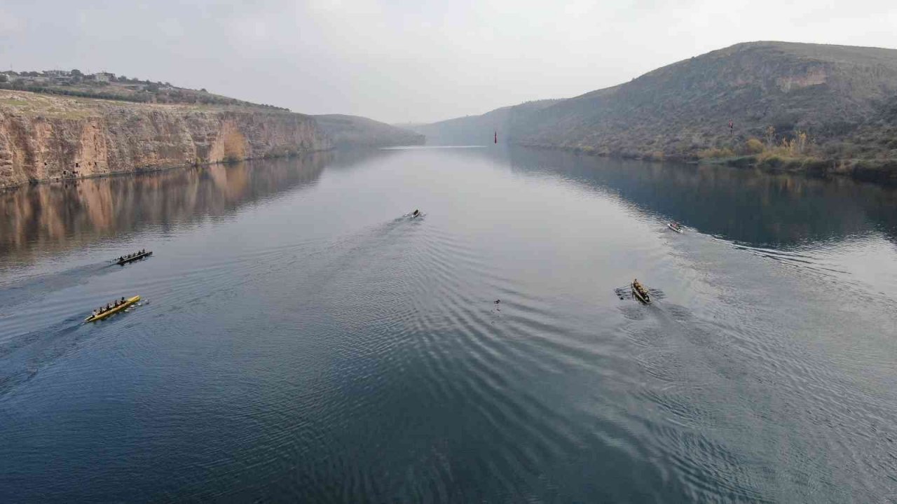 Türkiye’nin ilk kürek maratonu Adıyaman’da başladı