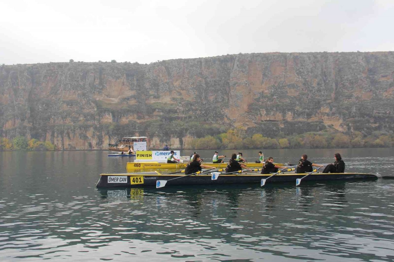 Türkiye’nin ilk kürek maratonu Adıyaman’da başladı