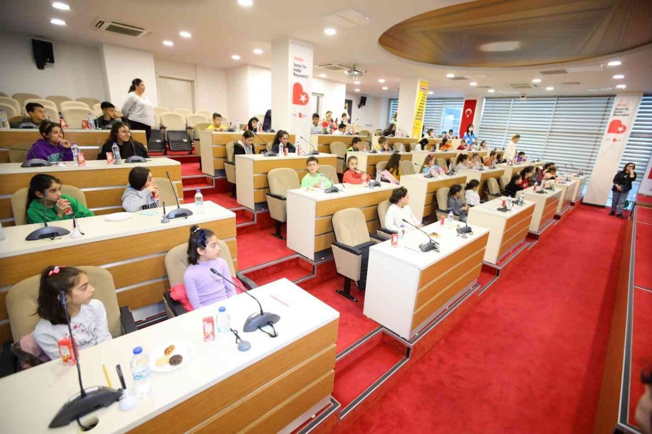 Bayraklı’nın çocukları: “Yarınları biz kuracağız”