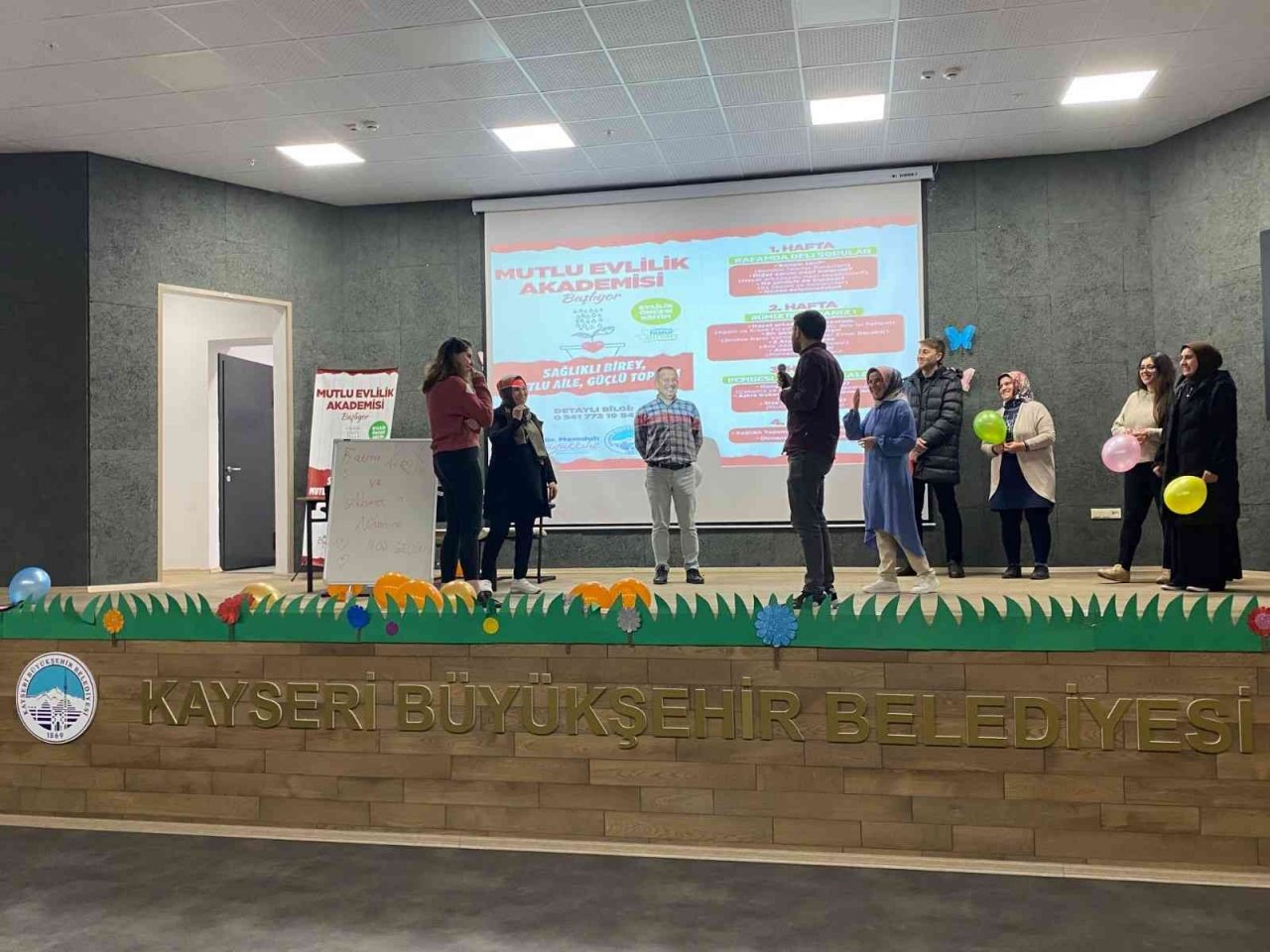 Büyükşehir, 10 Bin Aile Üyesine Huzur Elini Uzattı