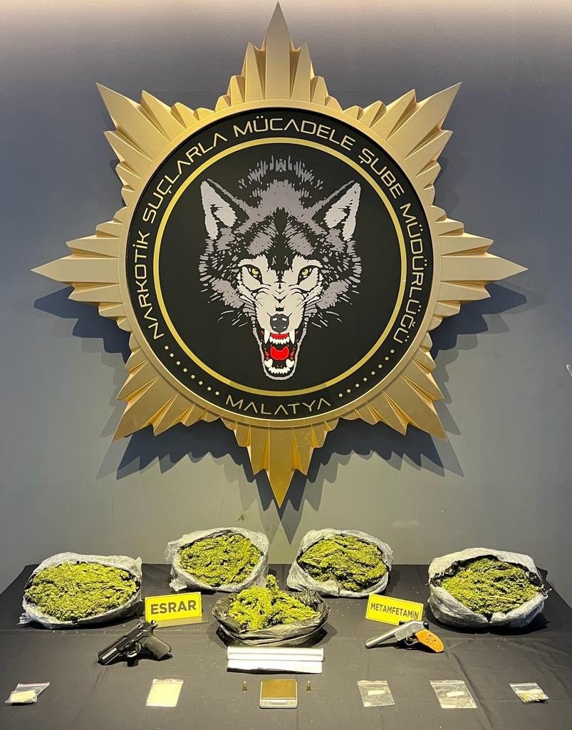 Malatya’da zehir tacirlerine darbe üstüne darbe