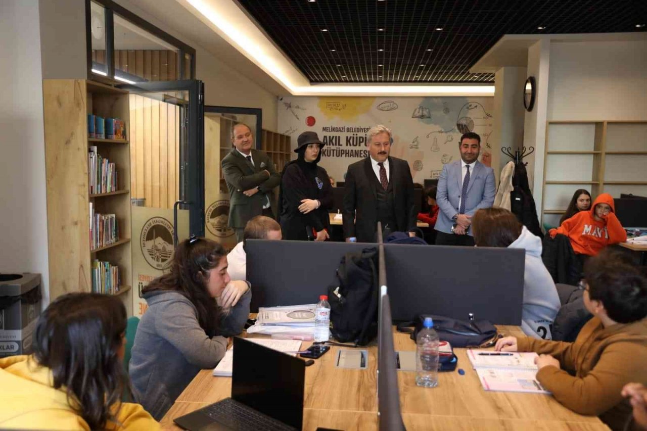 Melikgazi’nin Kütüphanelerine Büyük İlgi