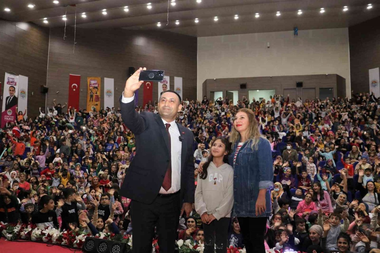 7 günlük tatilin keyfini Toroslar Çocuk Şenliği’nde çıkardılar