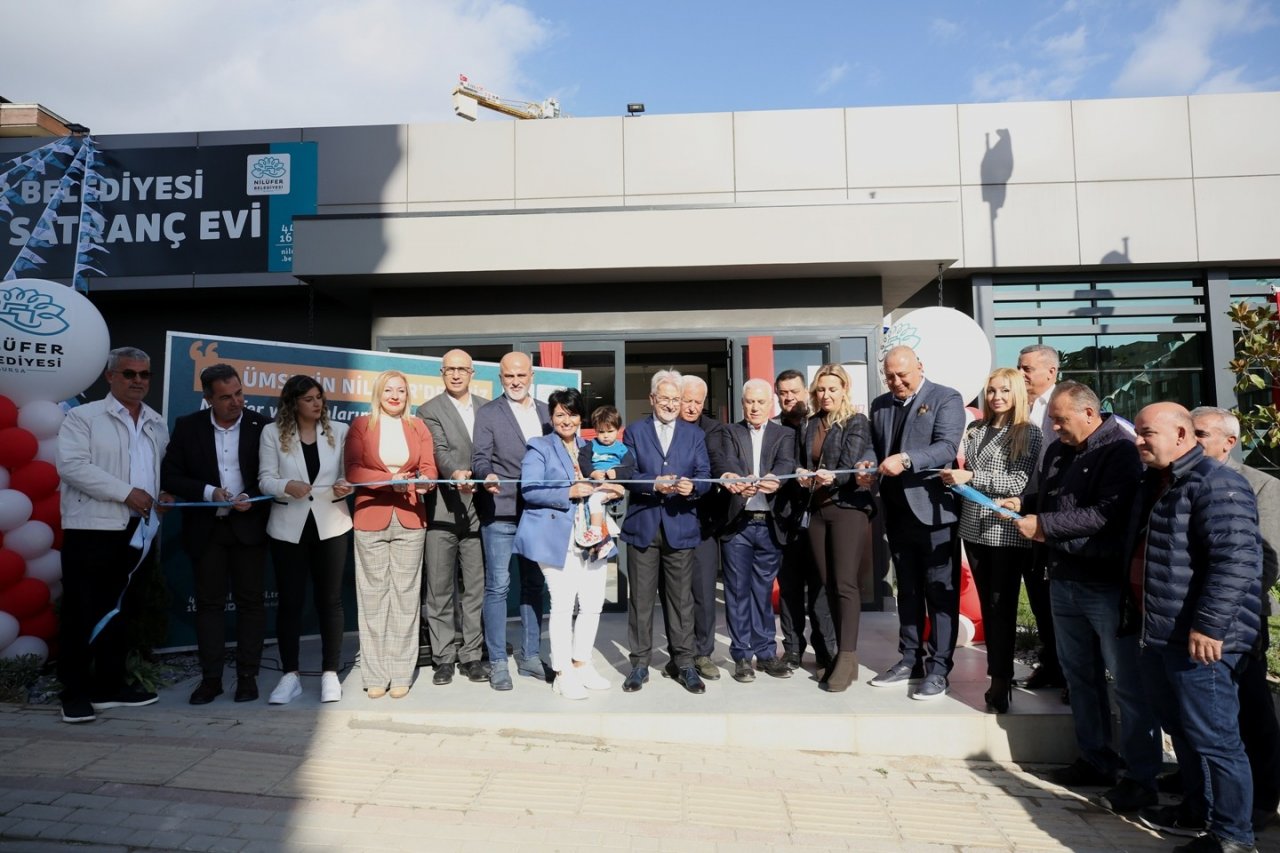 Balat Satranç Evi kapılarını açtı