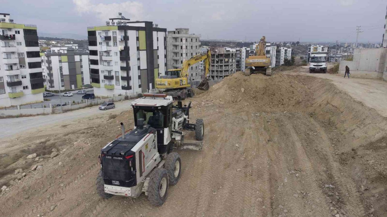 Tarsus’ta Seyir Terası çalışmaları sürüyor