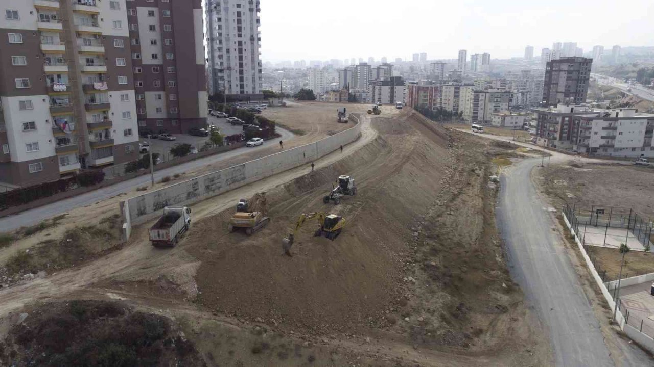 Tarsus’ta Seyir Terası çalışmaları sürüyor