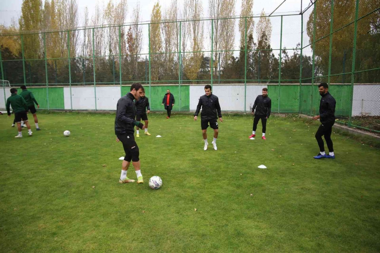 Sivas Belediyespor, İnegöl maçının taktiğini çalıştı