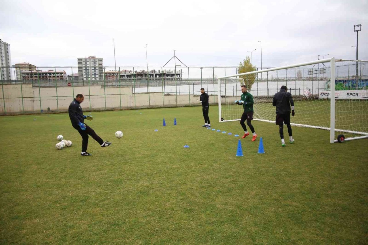 Sivas Belediyespor, İnegöl maçının taktiğini çalıştı