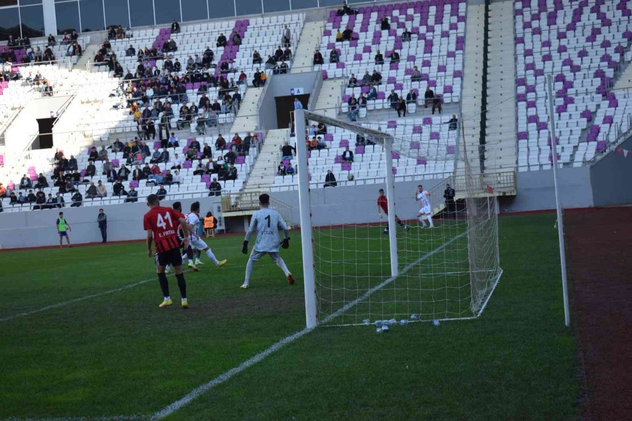 TFF 3. Lig: 52 Orduspor: 1 - Karbel Karaköprü Belediyespor: 0