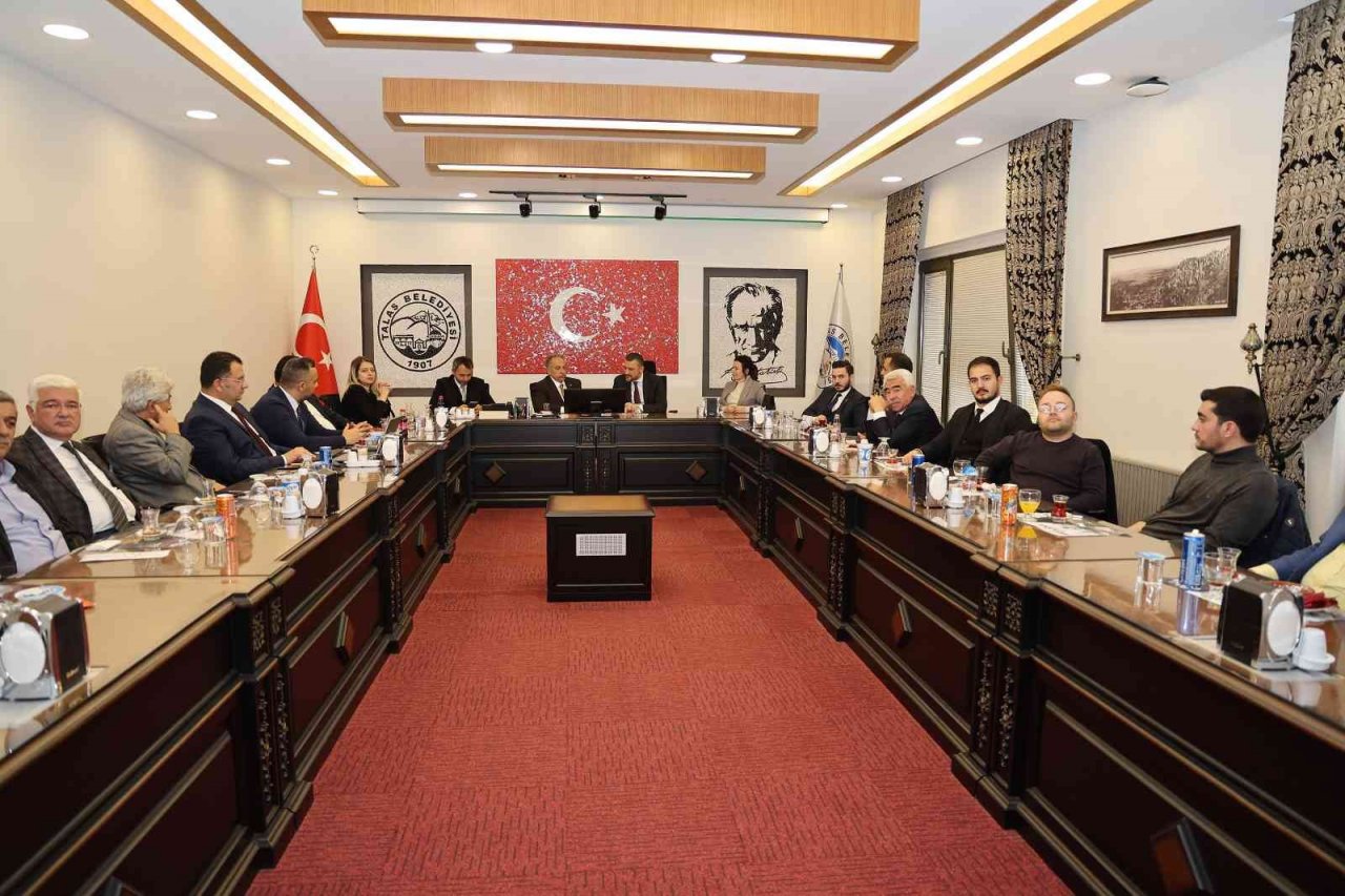 Nevşehir Milletvekili Açıkgöz: “Başkanımız Talas’a değer katmış"