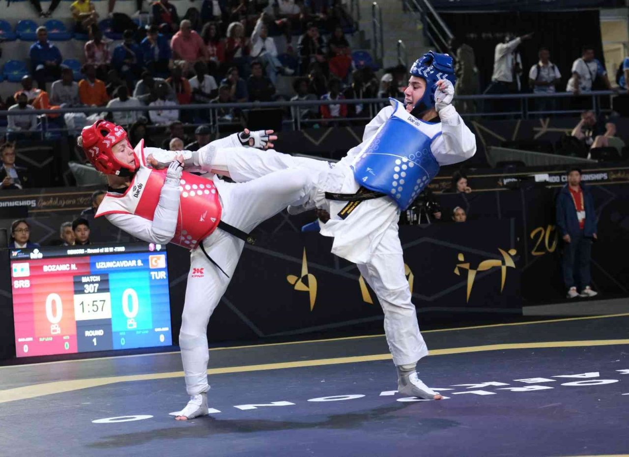 Dünya Taekwondo Şampiyonası’nda 2 milli sporcu madalya mücadelesi verecek