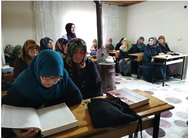 Halk Eğitim Merkezi kadınların ikinci evi oldu