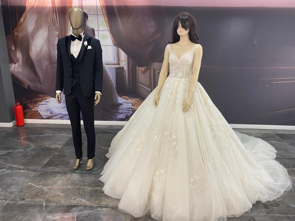 Z kuşağı sade gelinlik tercih ediyor