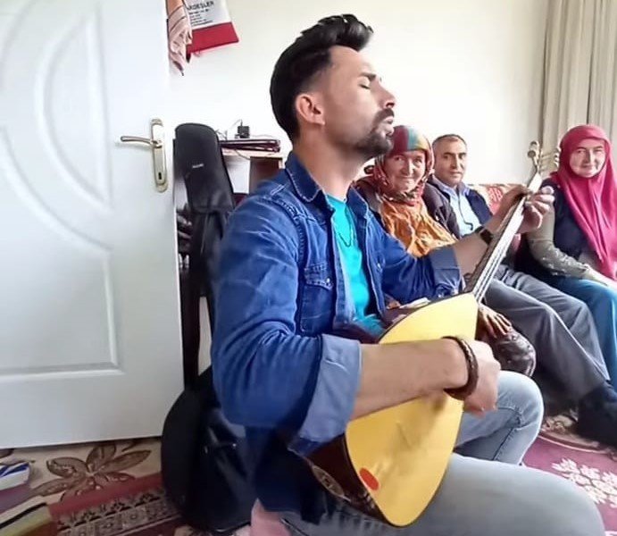 Üniversite öğrencisi işe başladığı gün feci kazada hayatını kaybetti