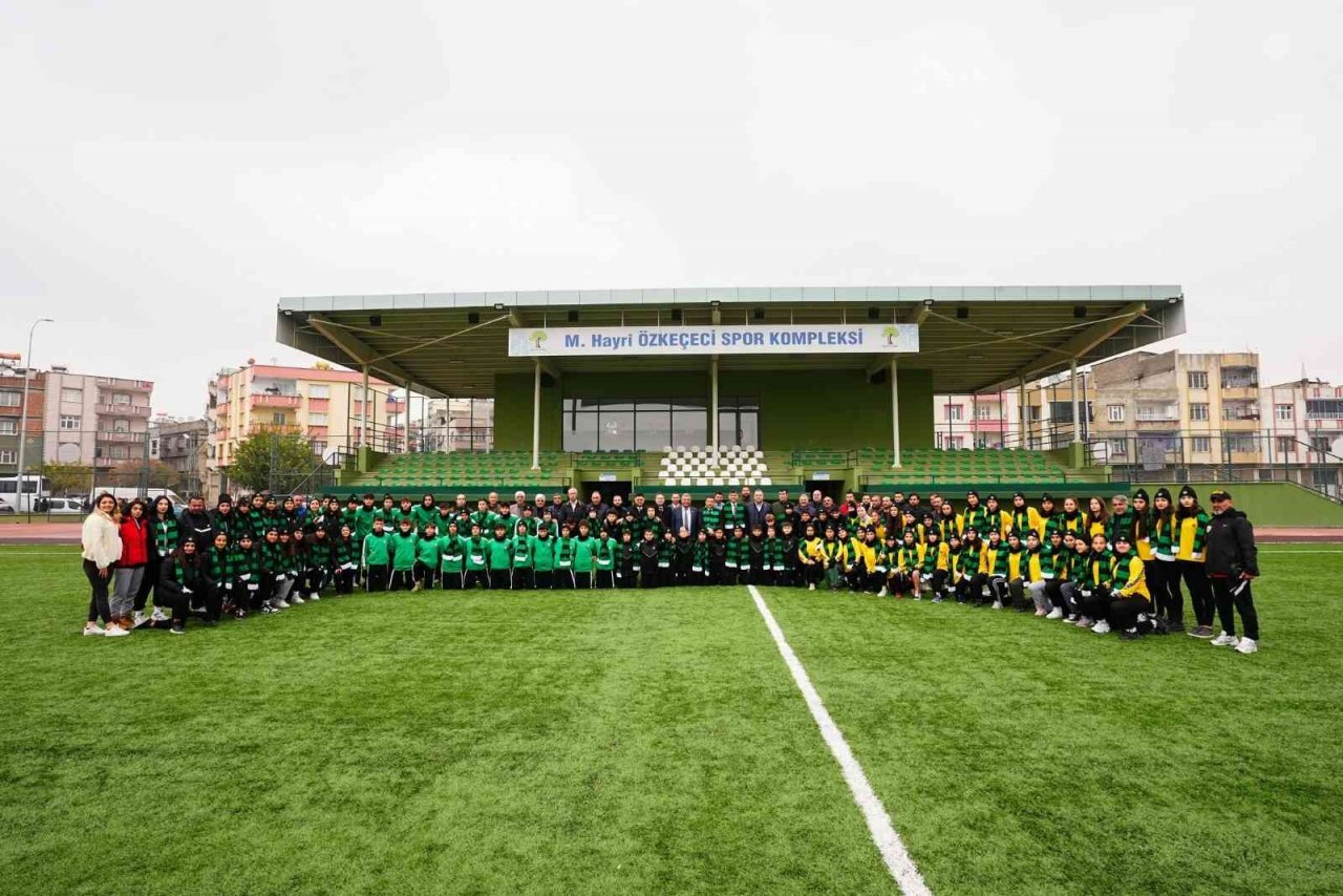 Şehitkamil’de 76 spor kulübüne destek